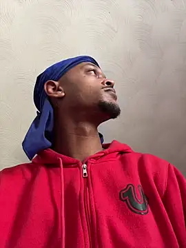 rayyymack online show from March 14, 1:07 pm