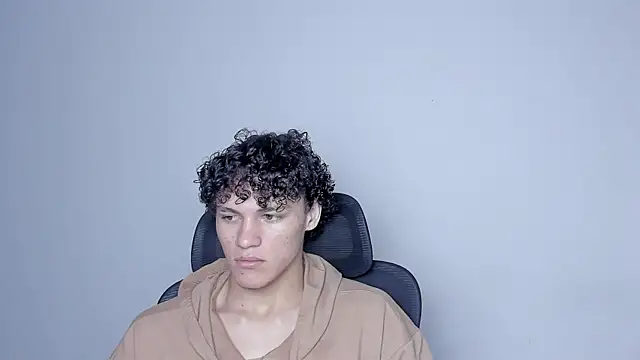 laurent nova online show from November 14, 9:11 am