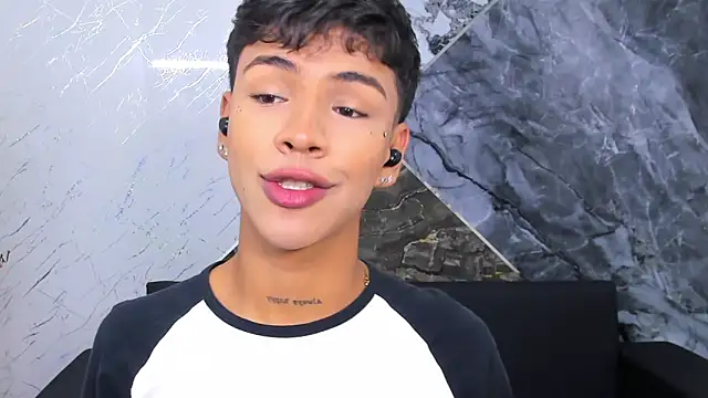 Timmy King  online show from January 31, 9:16 pm