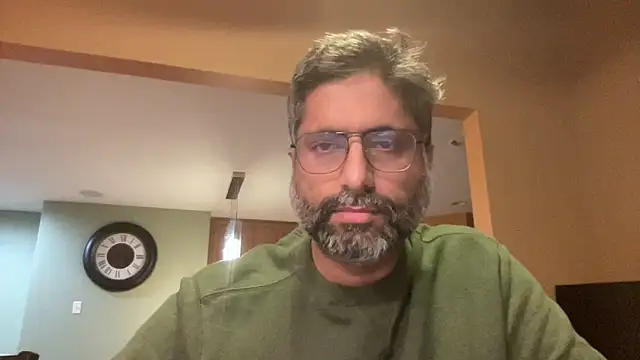 blueleopard05 online show from December 15, 10:29 pm