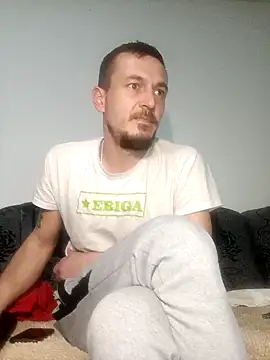 Snapshot of mayk18cm chatting on January 31, 5:32 pm mayk18cm online show from January 31, 5:32 pm