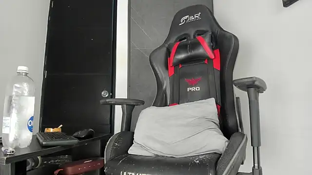 sergiio mesa27 online show from December 17, 12:07 am