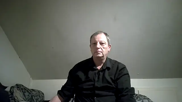 chubbybear2cum online show from February 14, 11:44 pm