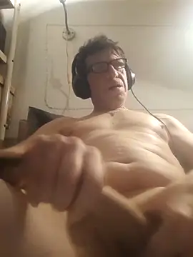 felice66 online show from February 23, 5:39 am