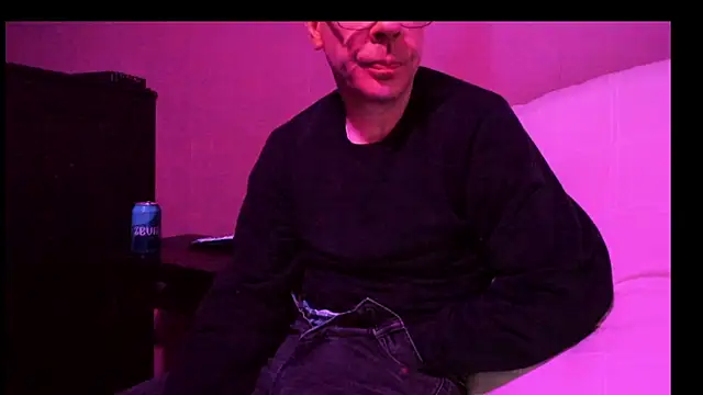 ImportantEquator0 online show from November 12, 7:52 pm