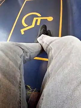 your fuck boy 00 online show from December 21, 3:03 am