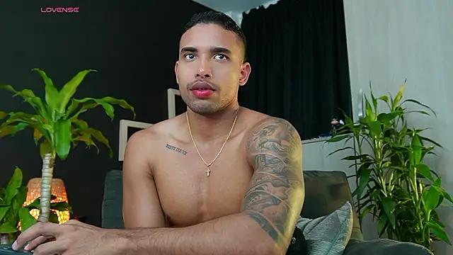 LincomAmith online show from March 11, 4:08 am