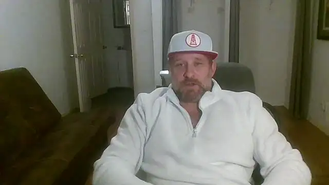 poundyouout69 online show from December 20, 1:35 am