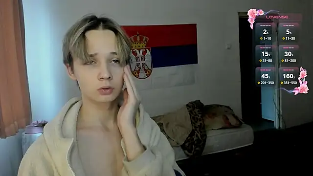 Vampirella GS online show from November 1, 8:18 am