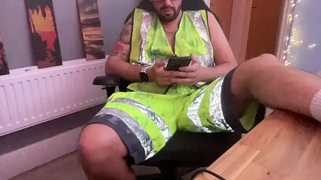 BUILDER4YOU online show from September 15, 7:04 pm