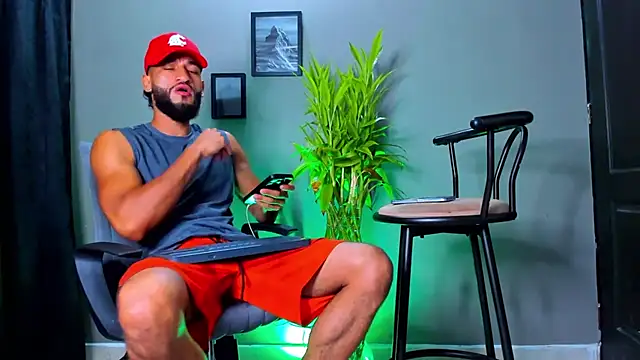 Damian 022 online show from November 15, 2:30 pm