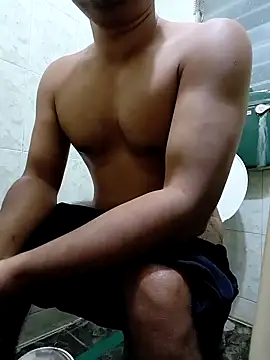 Snapshot of indianbull3684 chatting on January 19, 5:07 pm indianbull3684 online show from January 19, 5:07 pm