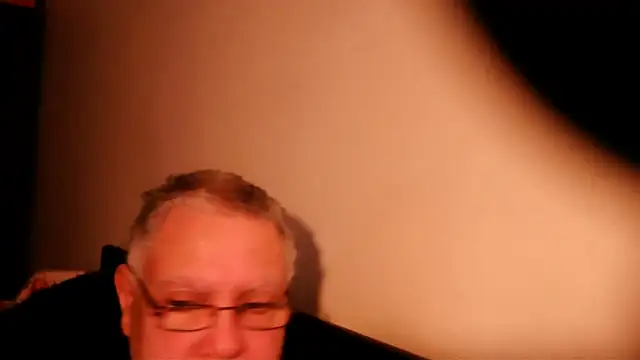 100Tauros online show from March 7, 8:45 am