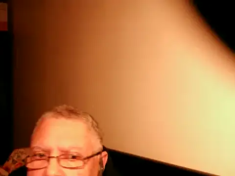 100Tauros online show from February 15, 5:19 am