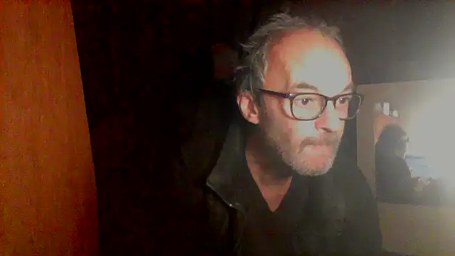 nice6incs online show from December 21, 11:46 pm