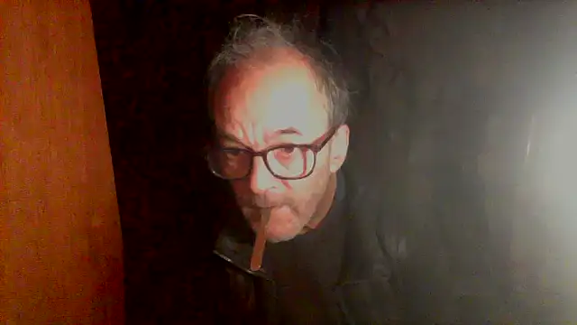 nice6incs online show from November 18, 12:36 am