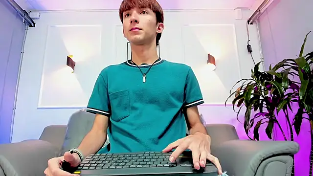 Jake evans online show from April 21, 4:51 am