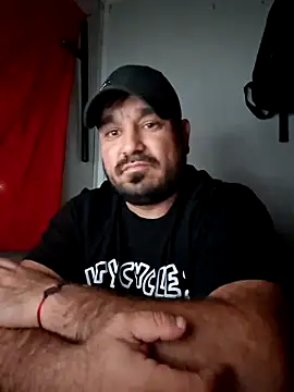 Futacisu online show from November 6, 4:10 pm