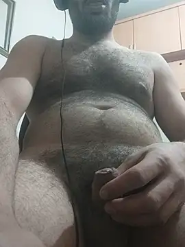 skrigul12 online show from February 11, 7:30 pm