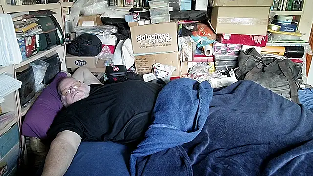 hadeszeuss2 online show from March 25, 3:27 pm