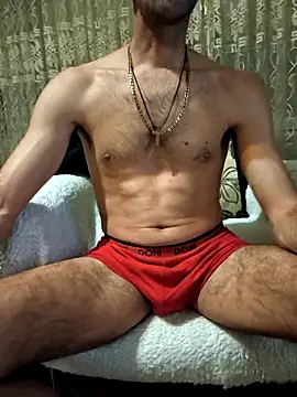 Snapshot of Cirkon1984 chatting on February 17, 10:47 pm Cirkon1984 online show from February 17, 10:47 pm