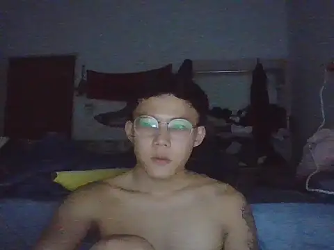 ZHIIz online show from December 18, 1:07 pm