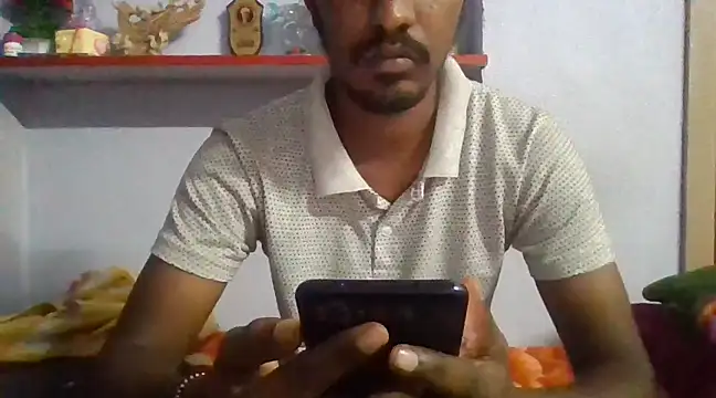 Snapshot of TeluguModda99 chatting on January 4, 4:12 am TeluguModda99 online show from January 4, 4:12 am