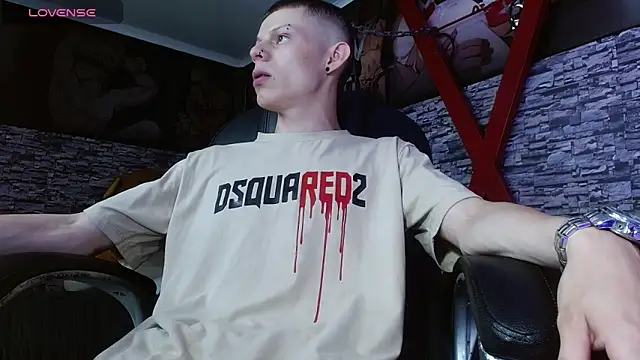 Matthew Boy  online show from March 12, 9:35 pm