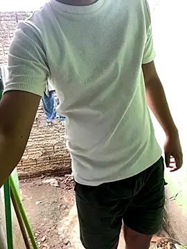Snapshot of king_cum_ chatting on October 17, 12:42 pm king cum online show from October 17, 12:42 pm