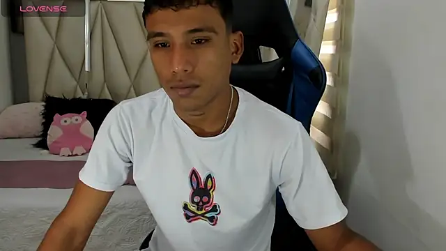 Backsex boy online show from December 18, 4:17 pm