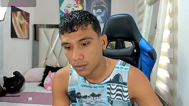 Backsex boy online show from December 19, 3:52 pm