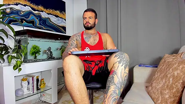 Johnnygrayson1 online show from February 21, 11:10 pm