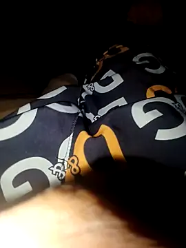 negosaliente online show from November 21, 6:34 am