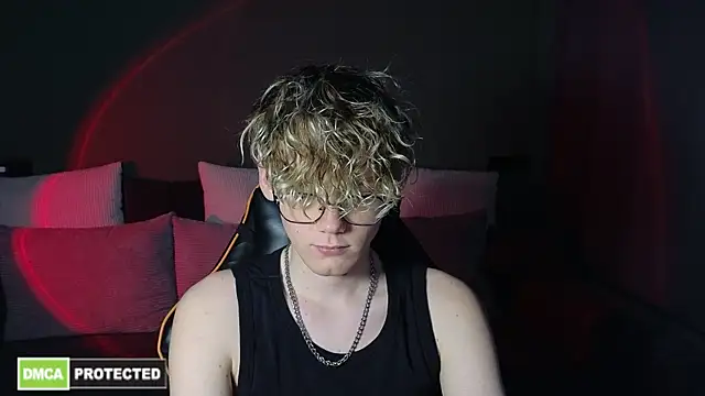 Keytaro online show from April 11, 7:45 am