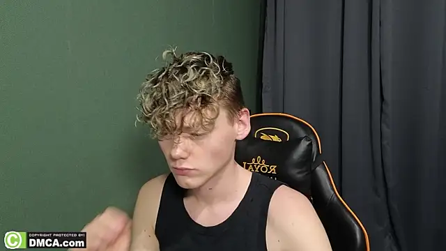 Keytaro online show from February 14, 11:55 pm