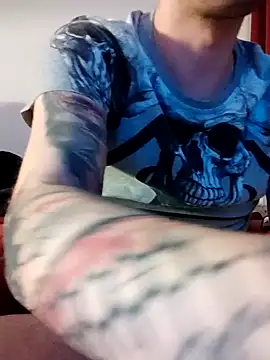 istiaqua90 online show from December 15, 4:15 pm