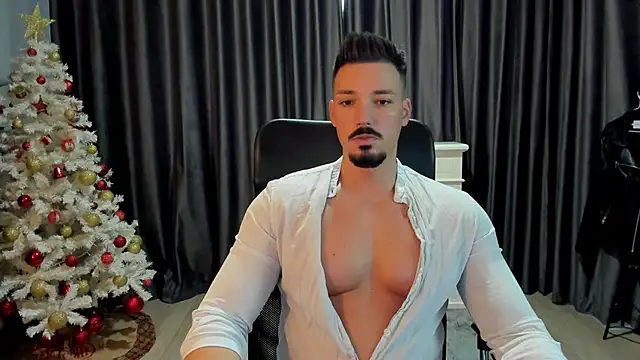 HaydenSpearss online show from December 15, 7:35 am