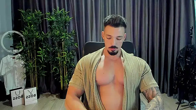 HaydenSpearss online show from October 12, 7:02 am