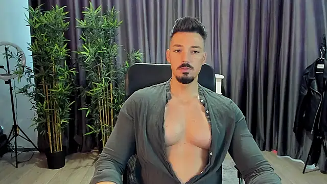 HaydenSpearss online show from February 22, 7:34 am