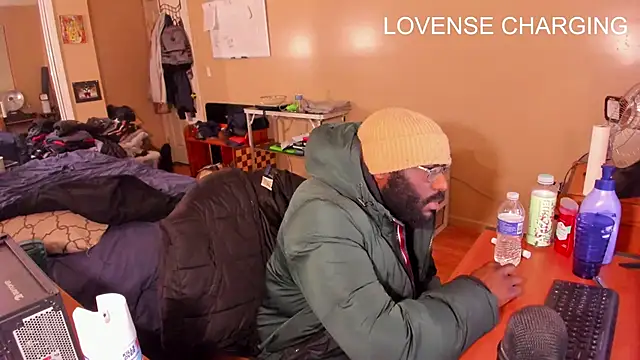 MrChuckDailyXXX online show from February 9, 5:40 am