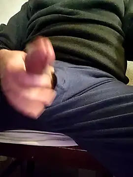 Snapshot of pagani5656 chatting on December 31, 10:26 am pagani5656 online show from December 31, 10:26 am