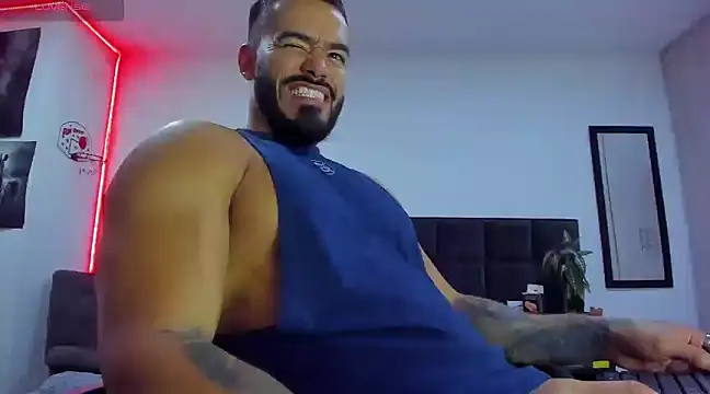 Alexander Martines online show from February 27, 11:26 pm