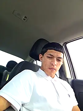 Yoko0381 online show from February 13, 9:20 pm