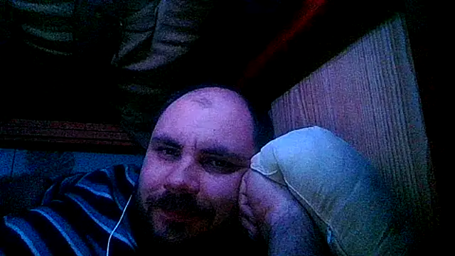 ZARRENAAR3 online show from February 3, 10:43 pm