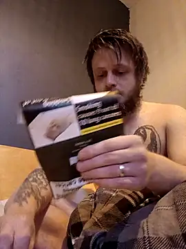 Loveinlust933o online show from November 15, 2:30 pm