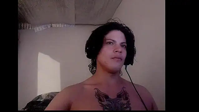 Xtrem3HARDxxx online show from December 4, 4:41 am