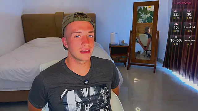 tommy cumfinger online show from September 20, 4:34 am