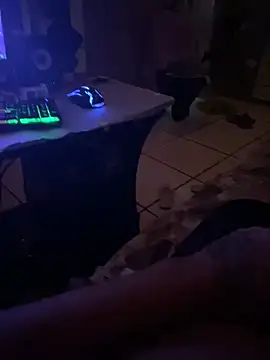 HenriqueH3 online show from February 15, 12:24 pm