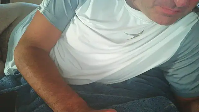 costanza7070 online show from October 19, 1:10 am