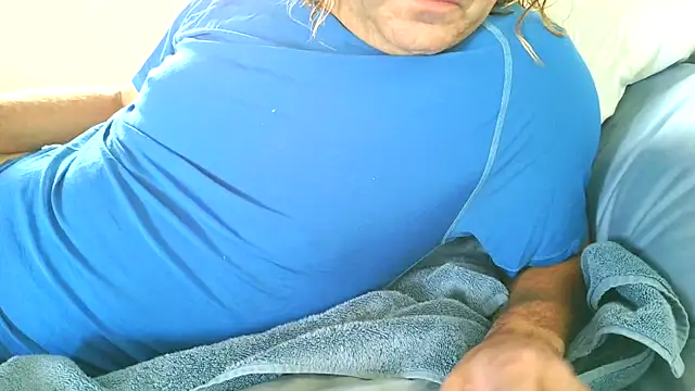 costanza7070 online show from October 13, 8:04 pm